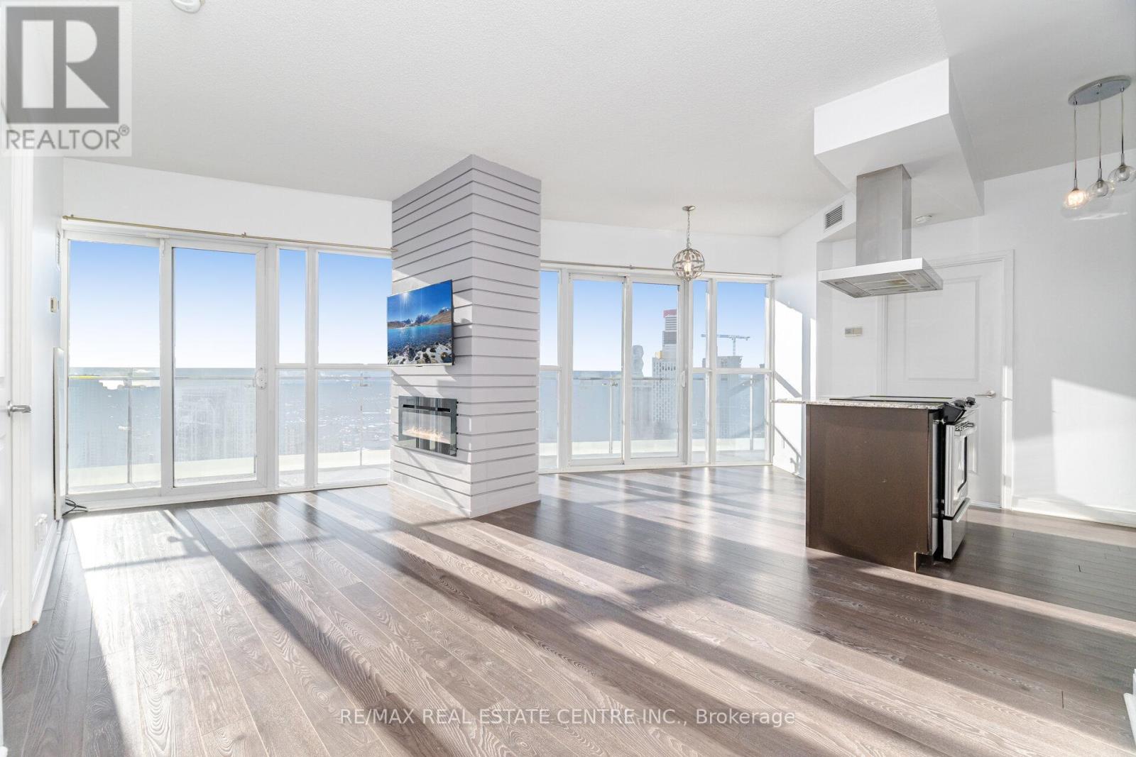 4006 - 50 Absolute Avenue, Mississauga, Ontario  L4Z 0A8 - Photo 18 - W12631872