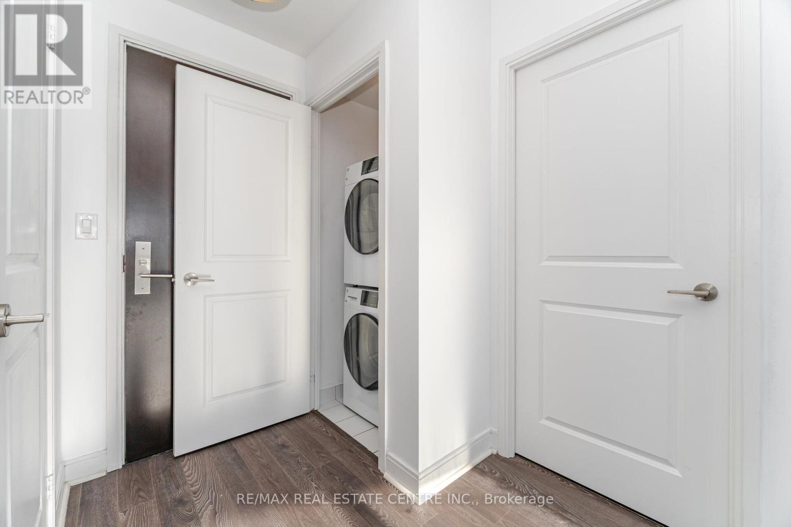 4006 - 50 Absolute Avenue, Mississauga, Ontario  L4Z 0A8 - Photo 37 - W12631872