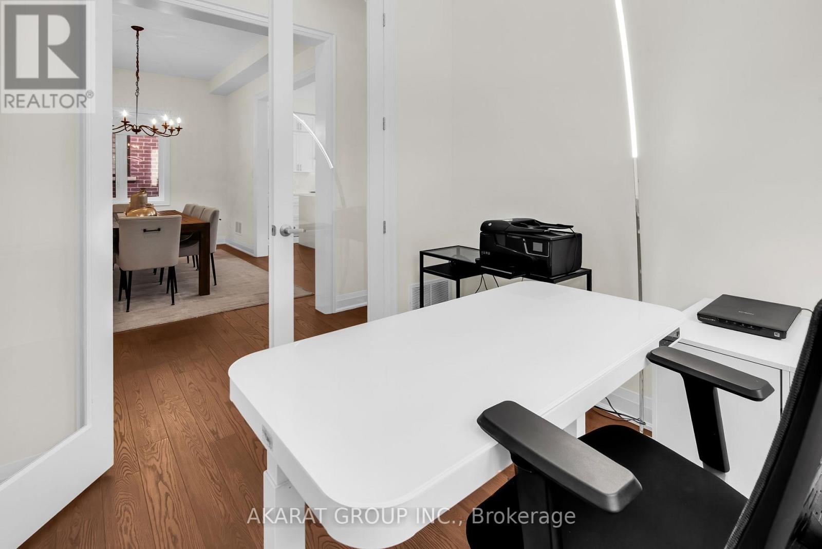 1292 Minnow Street, Oakville, Ontario  L6M 5L6 - Photo 15 - W12631874