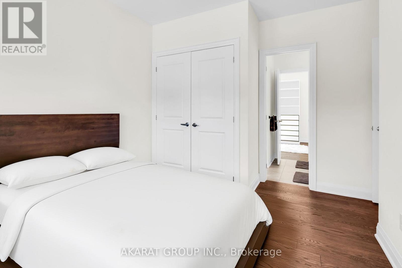 1292 Minnow Street, Oakville, Ontario  L6M 5L6 - Photo 30 - W12631874