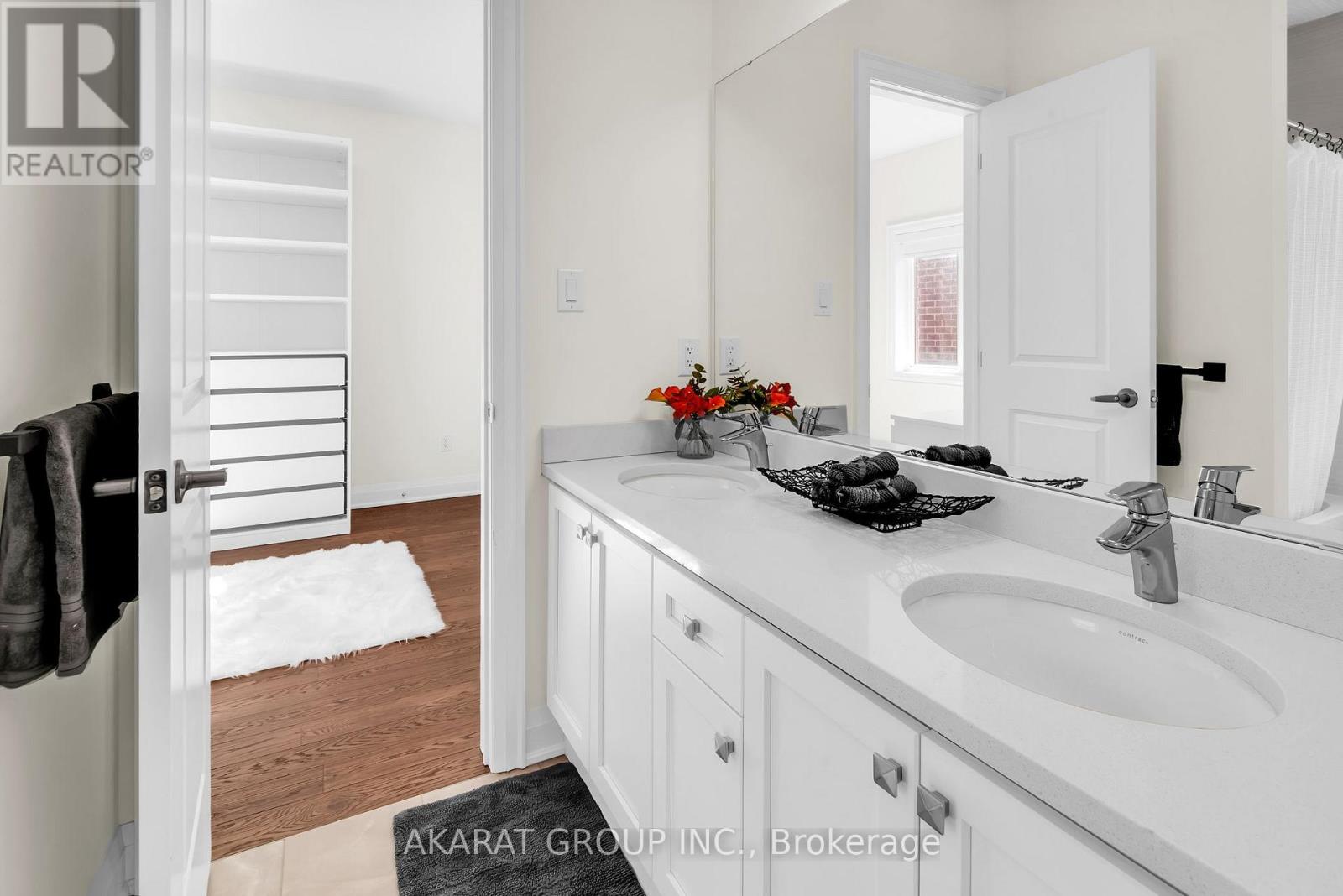 1292 Minnow Street, Oakville, Ontario  L6M 5L6 - Photo 31 - W12631874