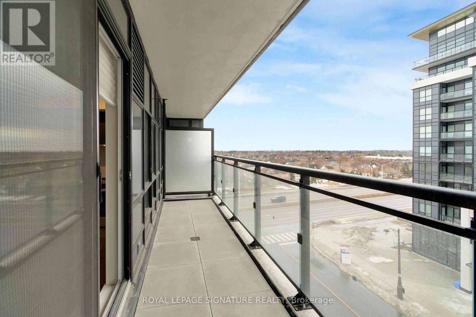 518 - 395 Dundas Street W, Oakville, Ontario  L6M 5R8 - Photo 24 - W12631880