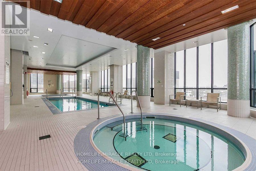 809 - 9 Valhalla Inn Road, Toronto, Ontario  M9B 0B2 - Photo 12 - W12631884