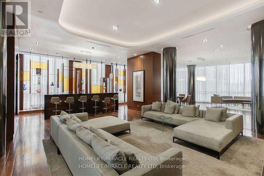 809 - 9 Valhalla Inn Road, Toronto, Ontario  M9B 0B2 - Photo 13 - W12631884