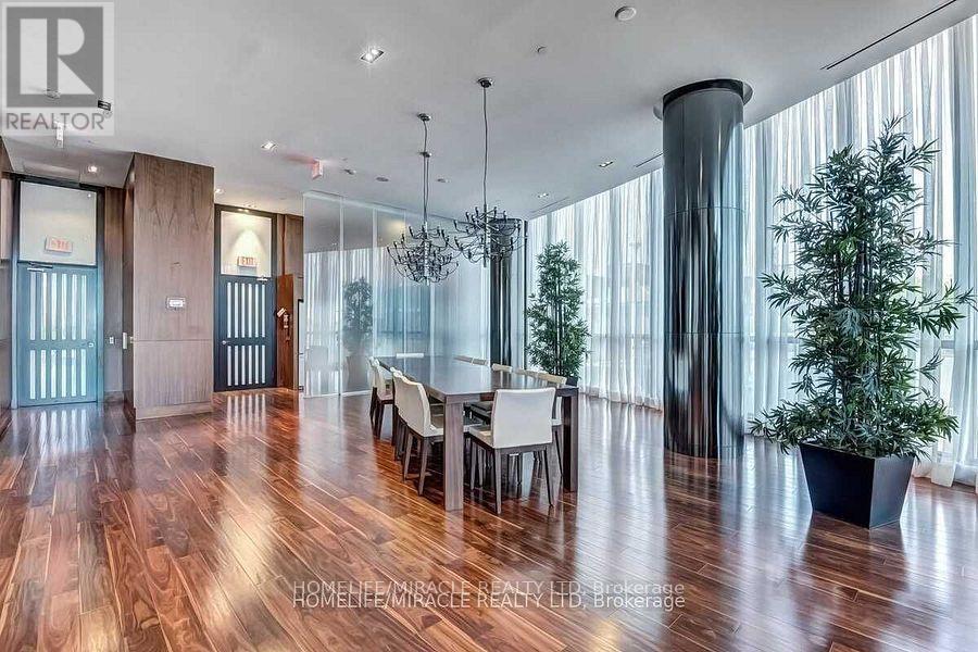 809 - 9 Valhalla Inn Road, Toronto, Ontario  M9B 0B2 - Photo 14 - W12631884