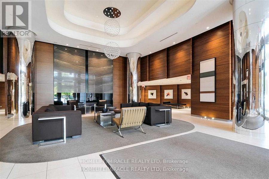 809 - 9 Valhalla Inn Road, Toronto, Ontario  M9B 0B2 - Photo 3 - W12631884