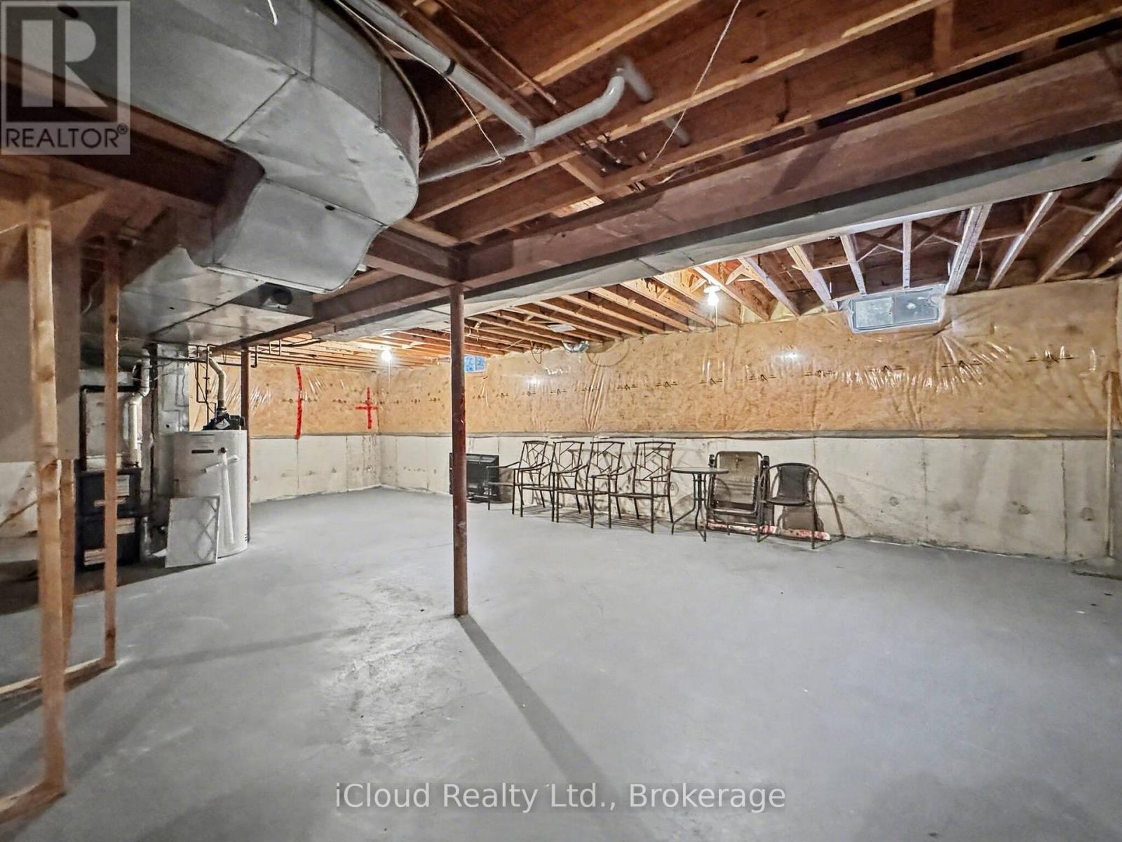 3849 Tacc Drive, Mississauga, Ontario  L5M 6N6 - Photo 2 - W12631890