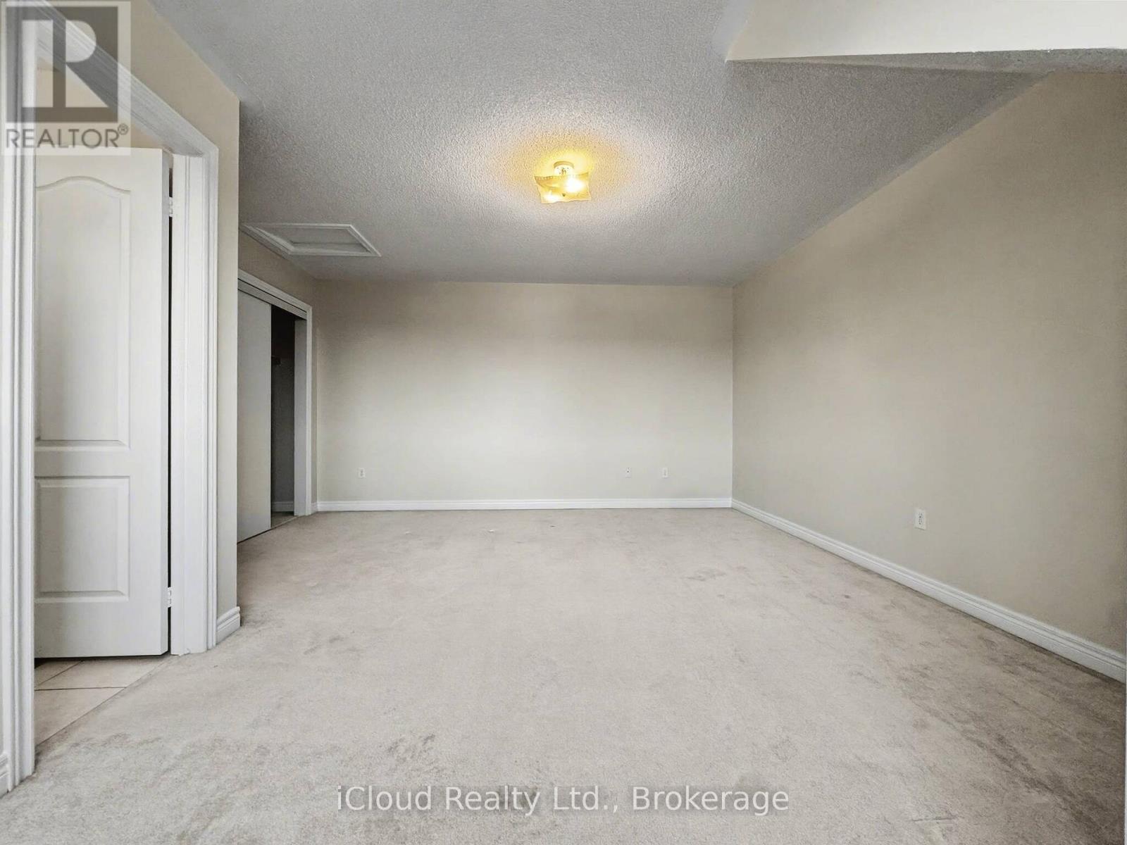 3849 Tacc Drive, Mississauga, Ontario  L5M 6N6 - Photo 22 - W12631890