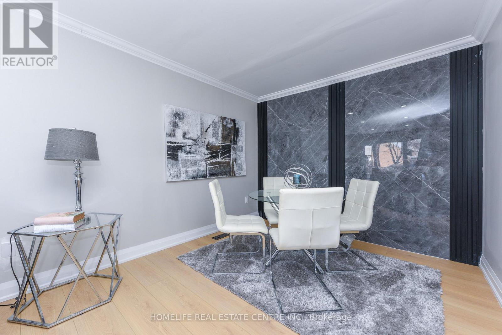 103 Salisbury Circle, Brampton, Ontario  L6V 2Z4 - Photo 18 - W12631894