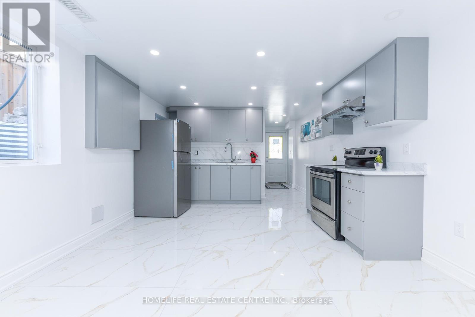 103 Salisbury Circle, Brampton, Ontario  L6V 2Z4 - Photo 32 - W12631894