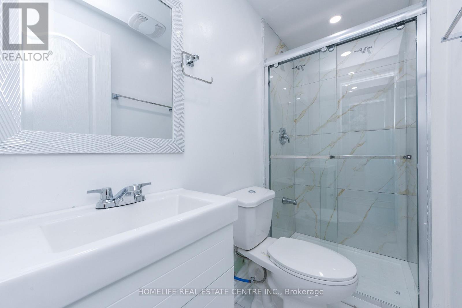 103 Salisbury Circle, Brampton, Ontario  L6V 2Z4 - Photo 48 - W12631894