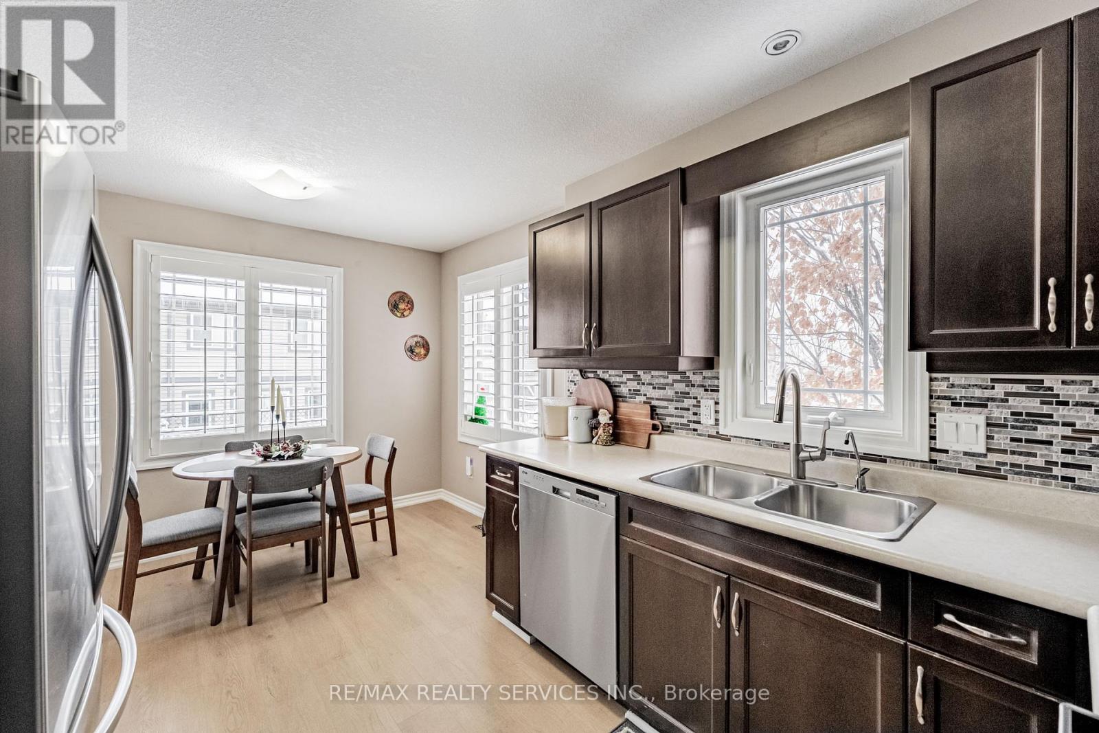 32 - 10 Foxglove Crescent, Kitchener, Ontario  N2E 0E1 - Photo 21 - X12631868