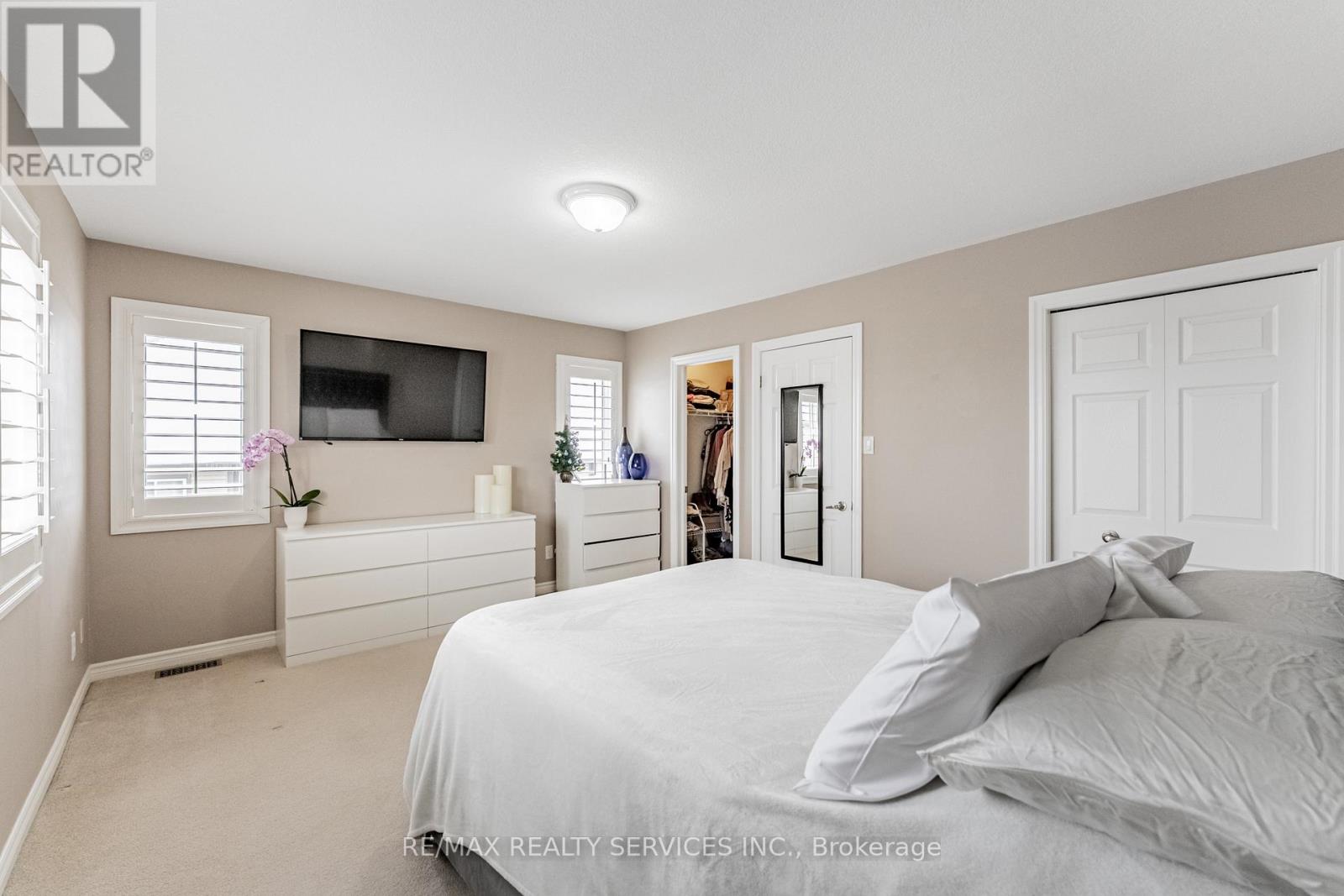 32 - 10 Foxglove Crescent, Kitchener, Ontario  N2E 0E1 - Photo 34 - X12631868