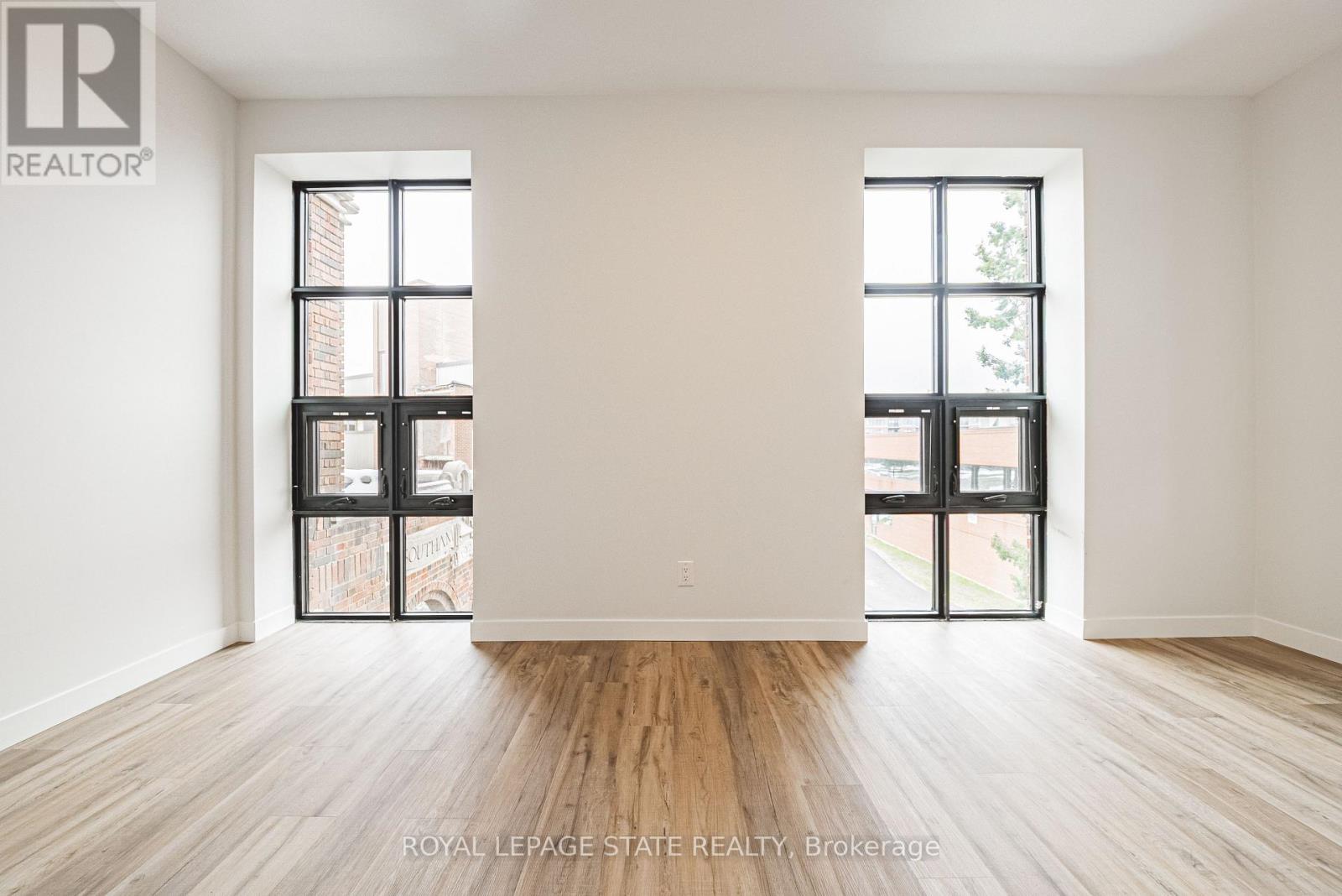 555 Sanitorium Road, Hamilton, Ontario  L9C 2B1 - Photo 8 - X12631898