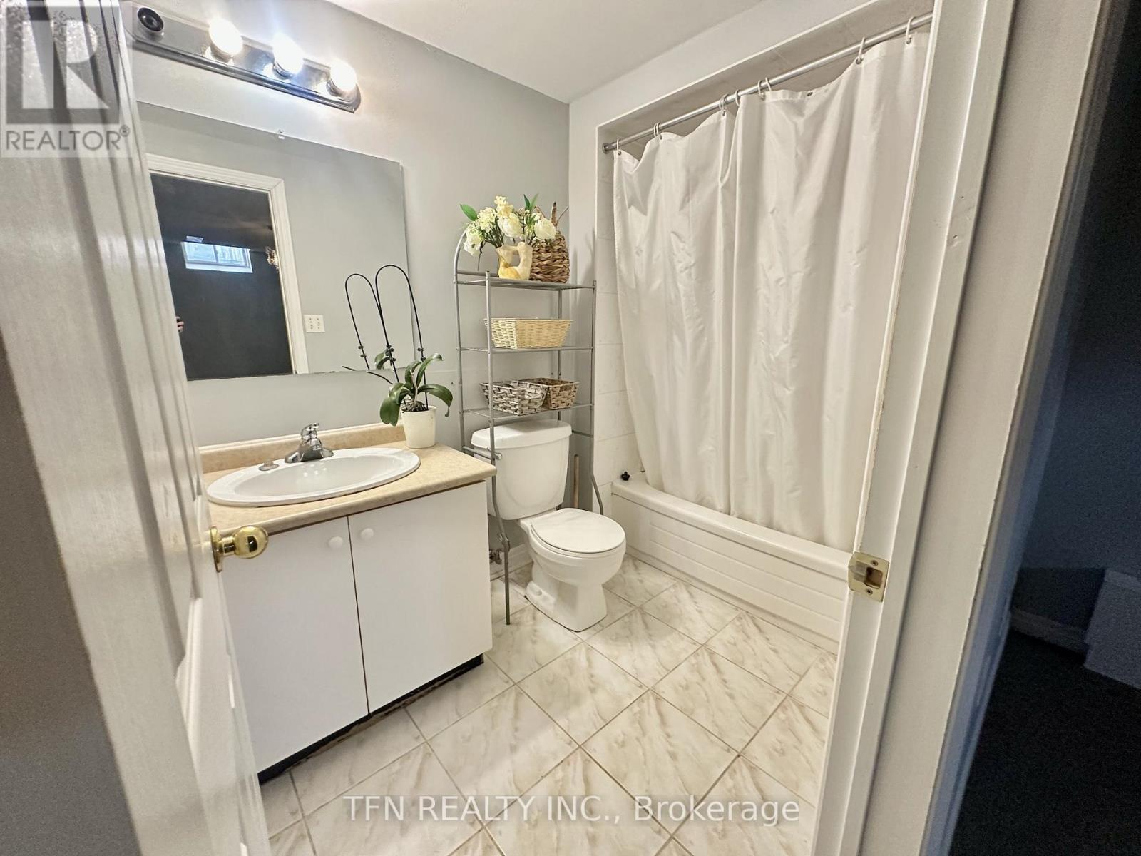 5 Belwood Boulevard, Vaughan, Ontario  L4K 5H4 - Photo 50 - N12454947