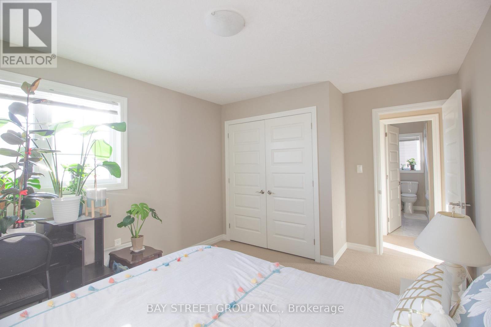 1451 Howlett Circle, London North, Ontario  N5X 0K5 - Photo 24 - X12571208