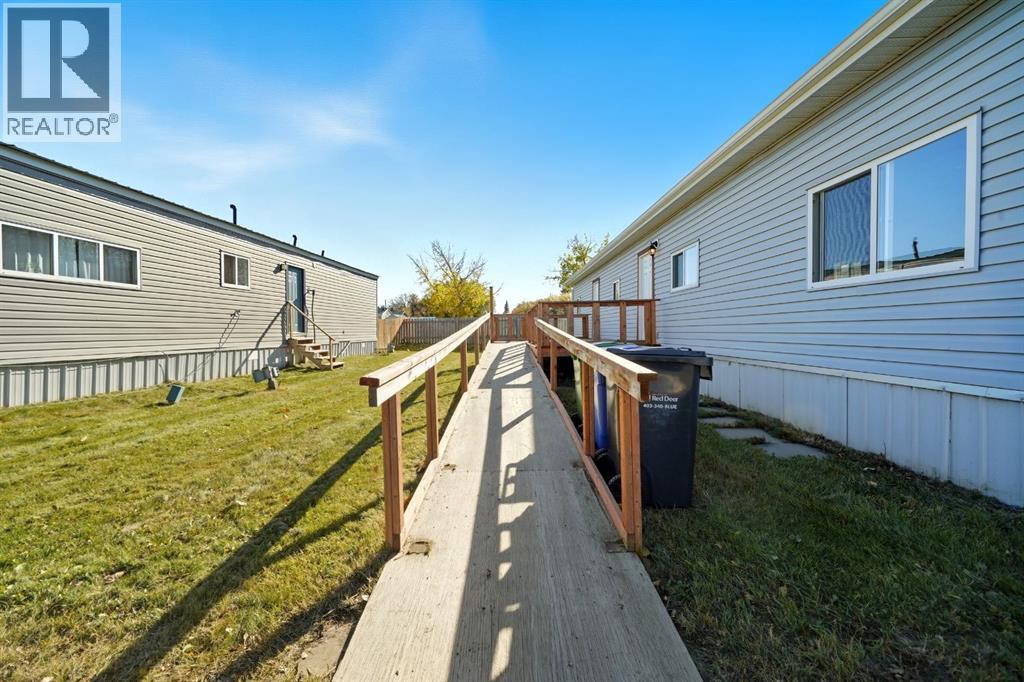 266, 5344 76 Street, Red Deer, Alberta T4P 2A6 - Photo 5 - A2263890