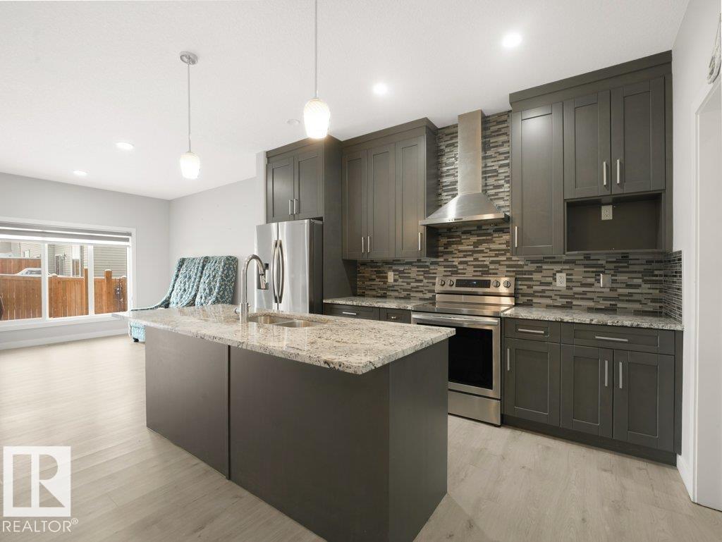 6412 167a Av Nw, Edmonton, Alberta  T5Y 3P7 - Photo 13 - E4468103