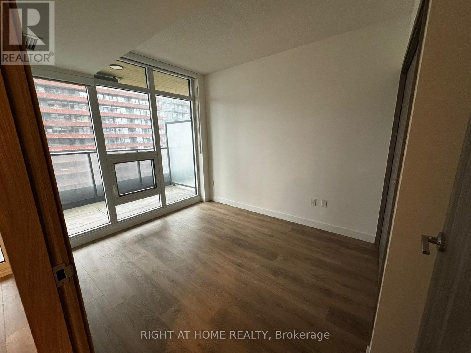 3 Concord Cityplace Way, Toronto, Ontario  M5V 0X4 - Photo 10 - C12631930