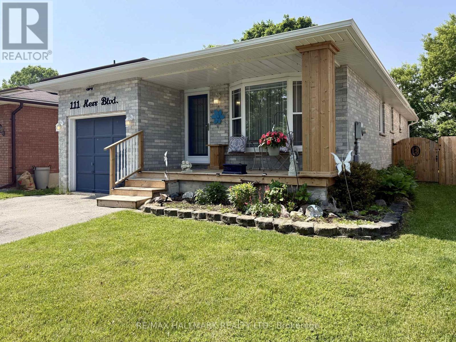 111 KERR BOULEVARD, New Tecumseth, Ontario