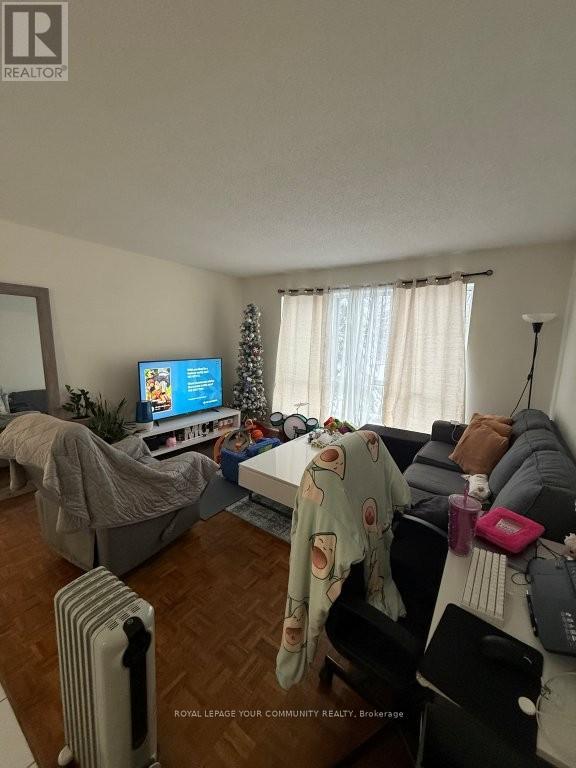 203 - 72 Lake Avenue, Richmond Hill, Ontario  L4E 2V4 - Photo 3 - N12631940