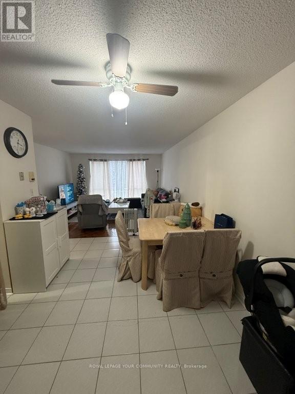 203 - 72 Lake Avenue, Richmond Hill, Ontario  L4E 2V4 - Photo 5 - N12631940