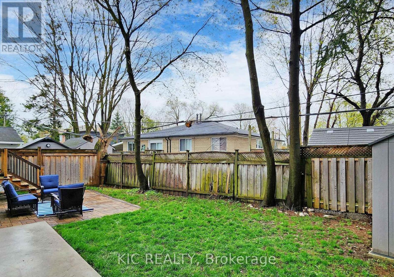 Main Floor - 226 Browndale Crescent, Richmond Hill, Ontario  L4C 3J1 - Photo 31 - N12631950