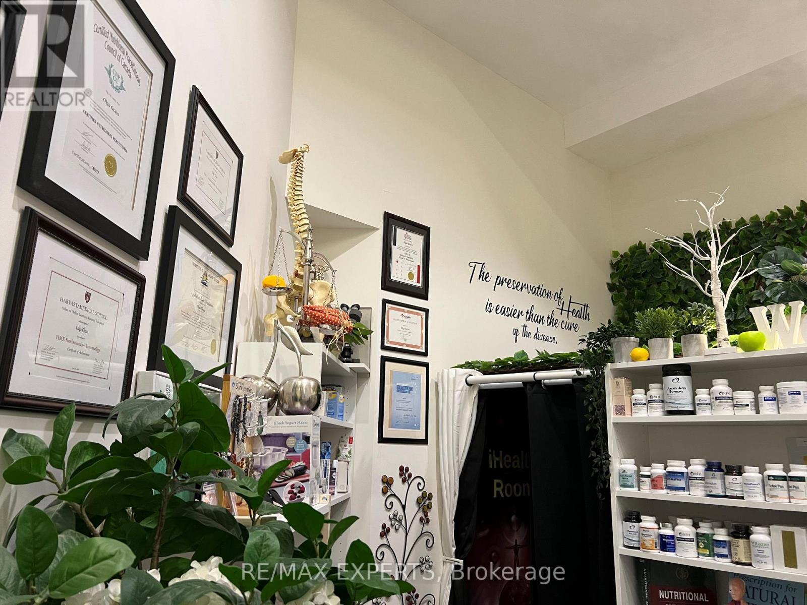 135 - 7163 Yonge Street, Markham, Ontario  L3T 0C8 - Photo 13 - N12631956