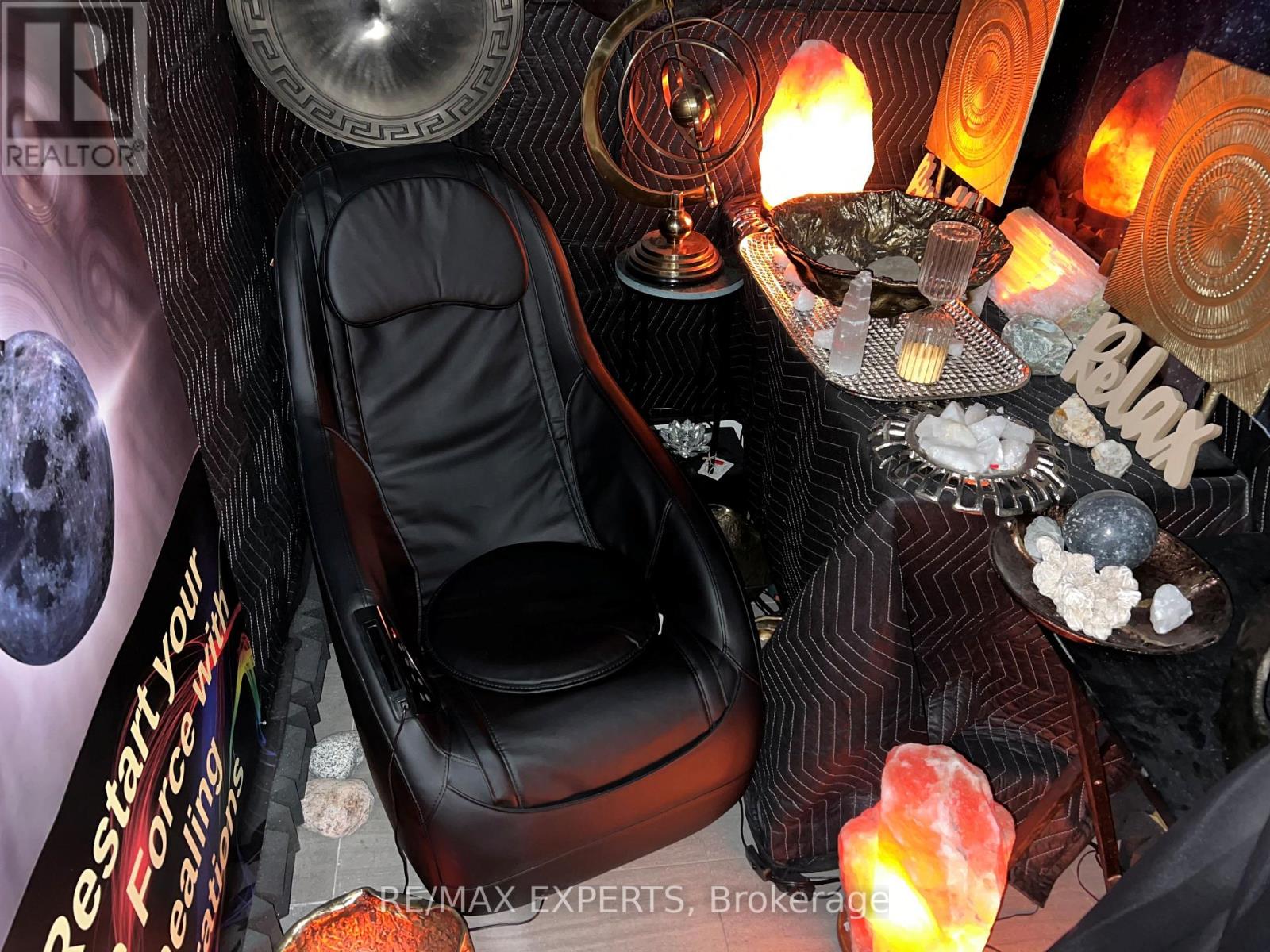 135 - 7163 Yonge Street, Markham, Ontario  L3T 0C8 - Photo 8 - N12631956