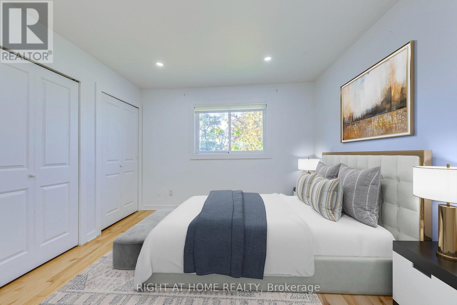 Upper - 1076 Eastmount Avenue, Mississauga, Ontario  L5E 1Z3 - Photo 18 - W12631908