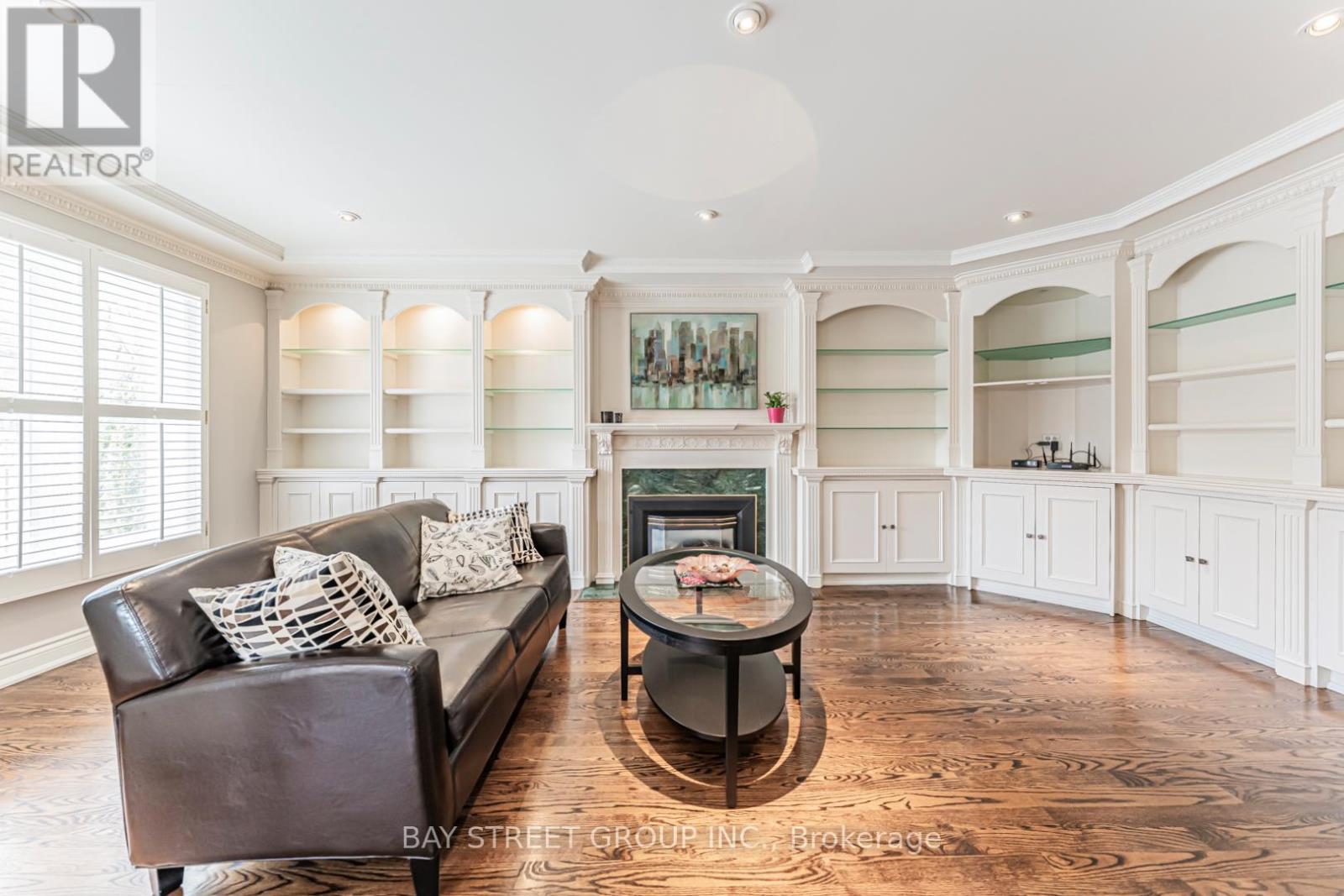 2191 Dunvegan Avenue, Oakville, Ontario  L6J 6P2 - Photo 16 - W12631912