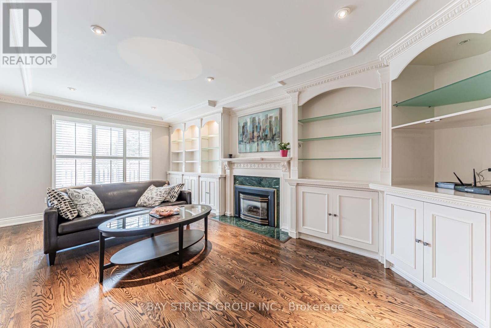 2191 Dunvegan Avenue, Oakville, Ontario  L6J 6P2 - Photo 17 - W12631912