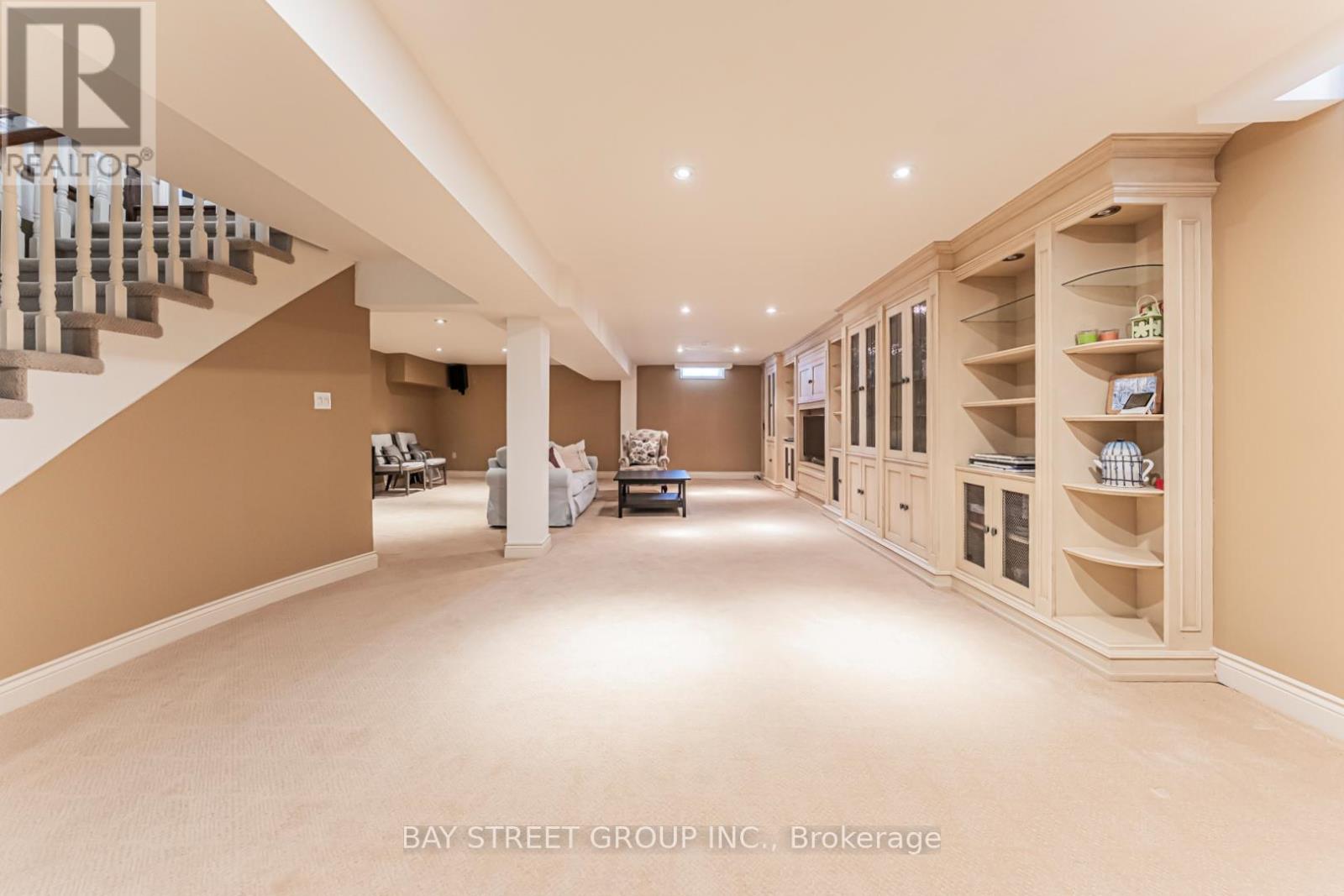 2191 Dunvegan Avenue, Oakville, Ontario  L6J 6P2 - Photo 43 - W12631912