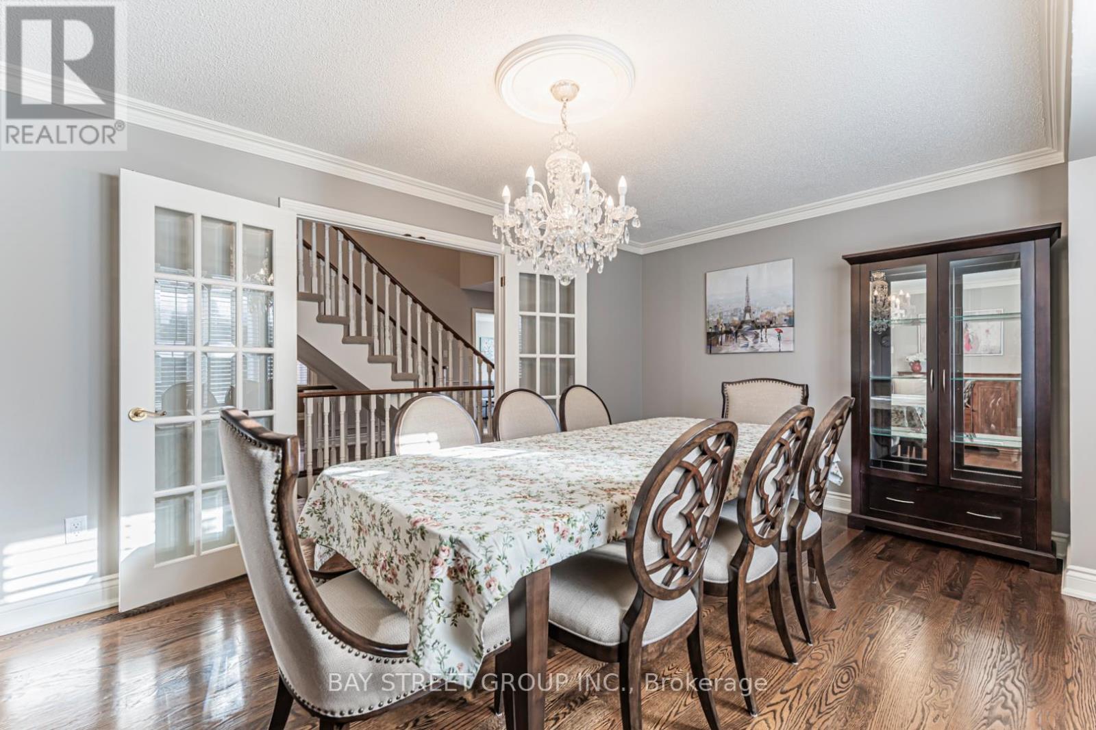 2191 Dunvegan Avenue, Oakville, Ontario  L6J 6P2 - Photo 7 - W12631912