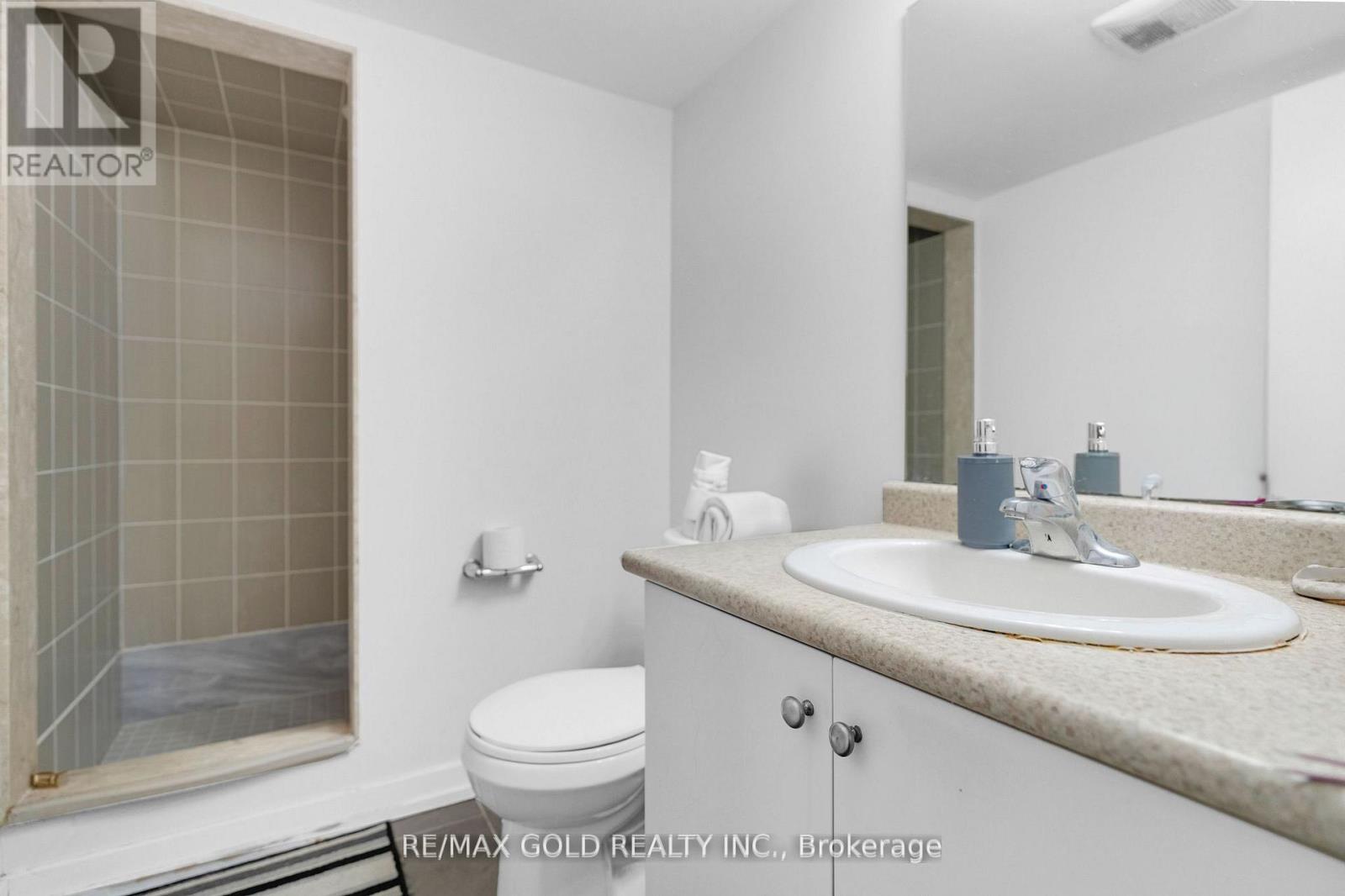 124 Baffin Crescent, Brampton, Ontario  L7A 0C7 - Photo 21 - W12631916