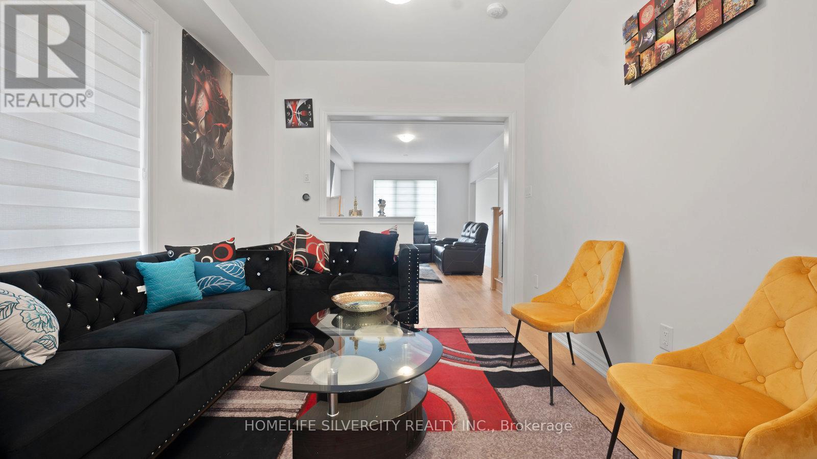 102 Strickland Avenue, Brantford, Ontario  N3T 0X9 - Photo 5 - X12631910