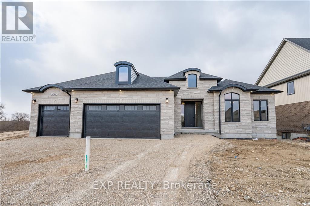 1050 WALTON AVENUE, North Perth, Ontario