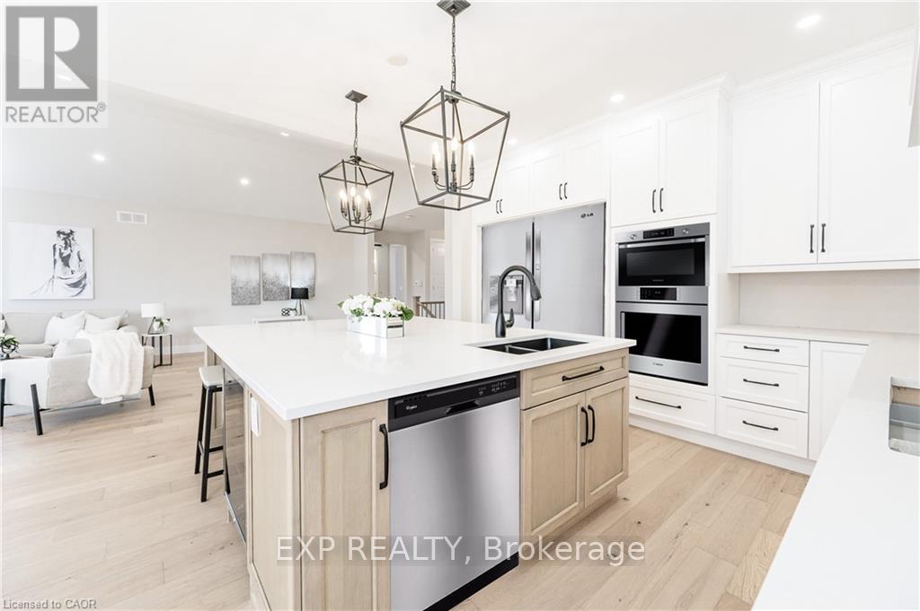 1050 Walton Avenue, North Perth, Ontario  N4W 3S2 - Photo 12 - X12631946