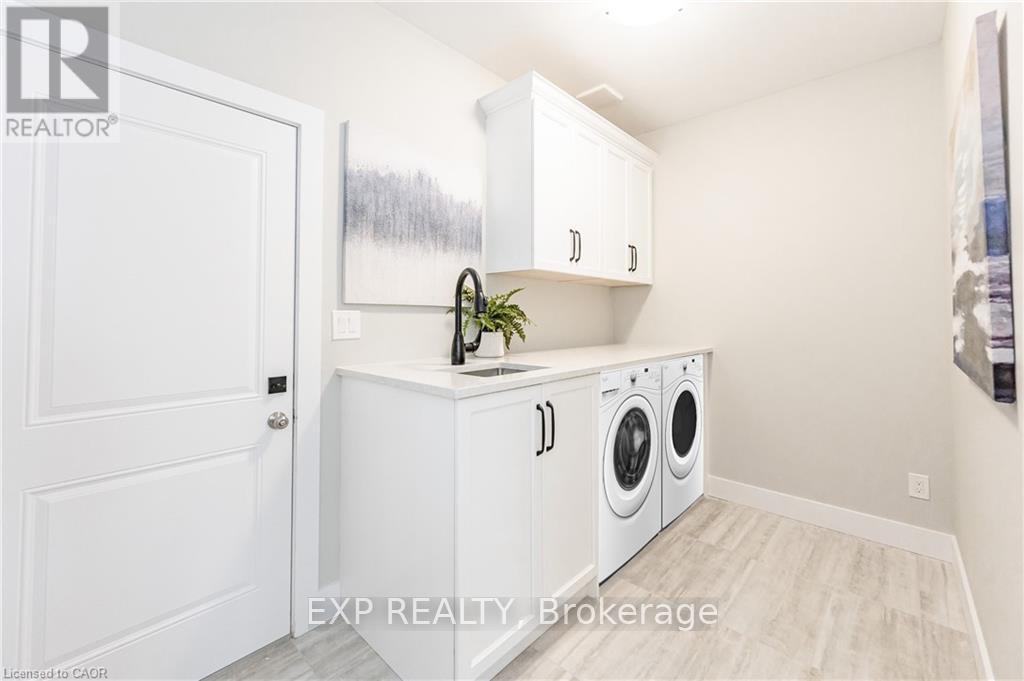 1050 Walton Avenue, North Perth, Ontario  N4W 3S2 - Photo 14 - X12631946