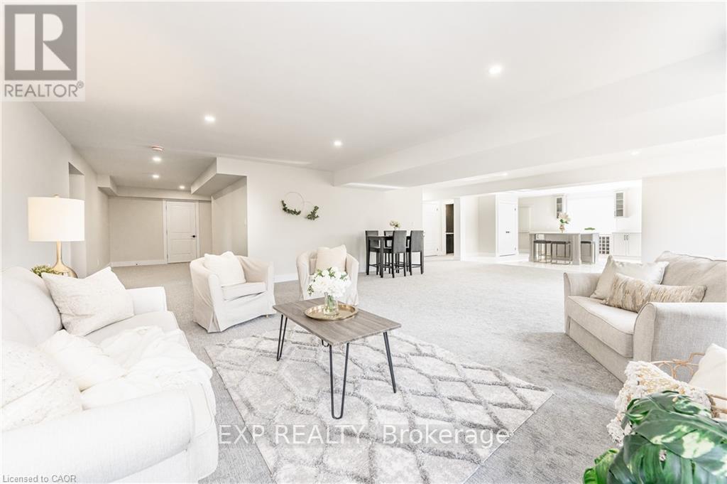 1050 Walton Avenue, North Perth, Ontario  N4W 3S2 - Photo 30 - X12631946