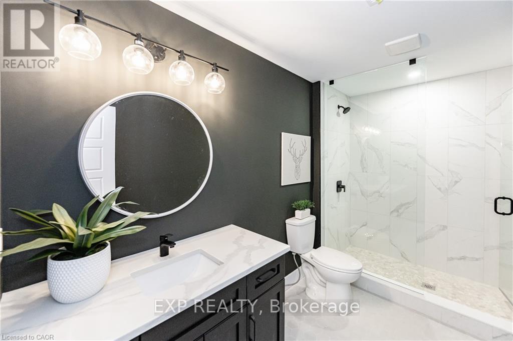 1050 Walton Avenue, North Perth, Ontario  N4W 3S2 - Photo 35 - X12631946