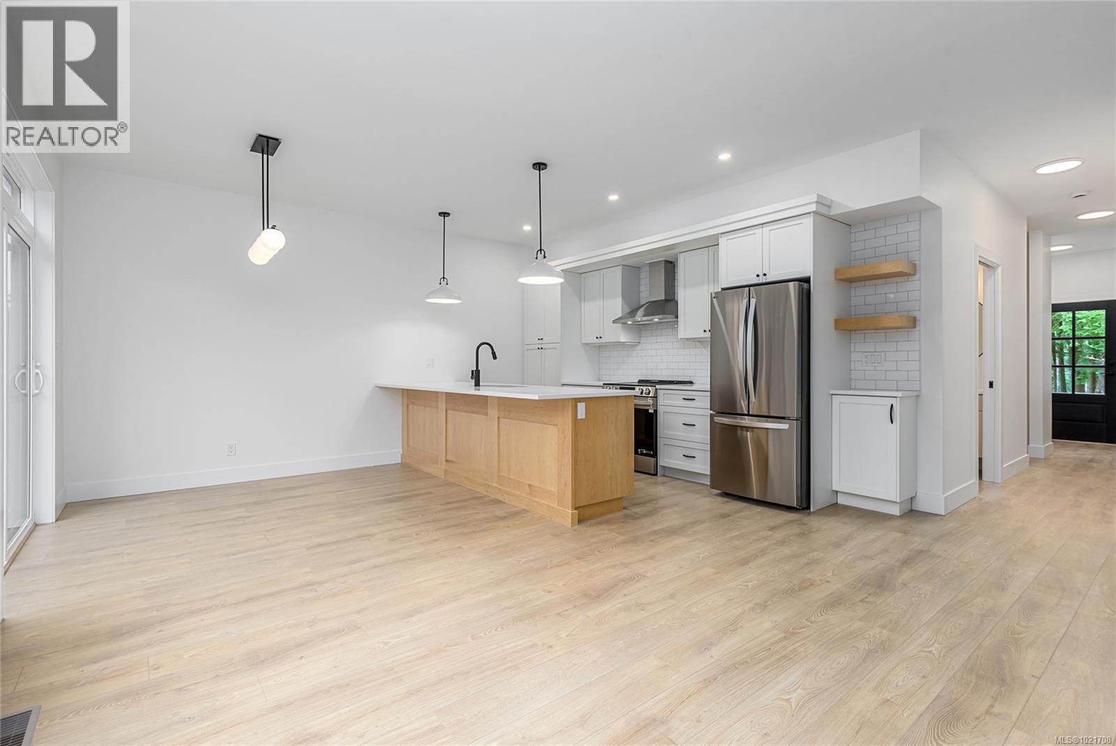 A 1044 Lazo Rd, Comox, British Columbia  V9M 3W9 - Photo 15 - 1021708