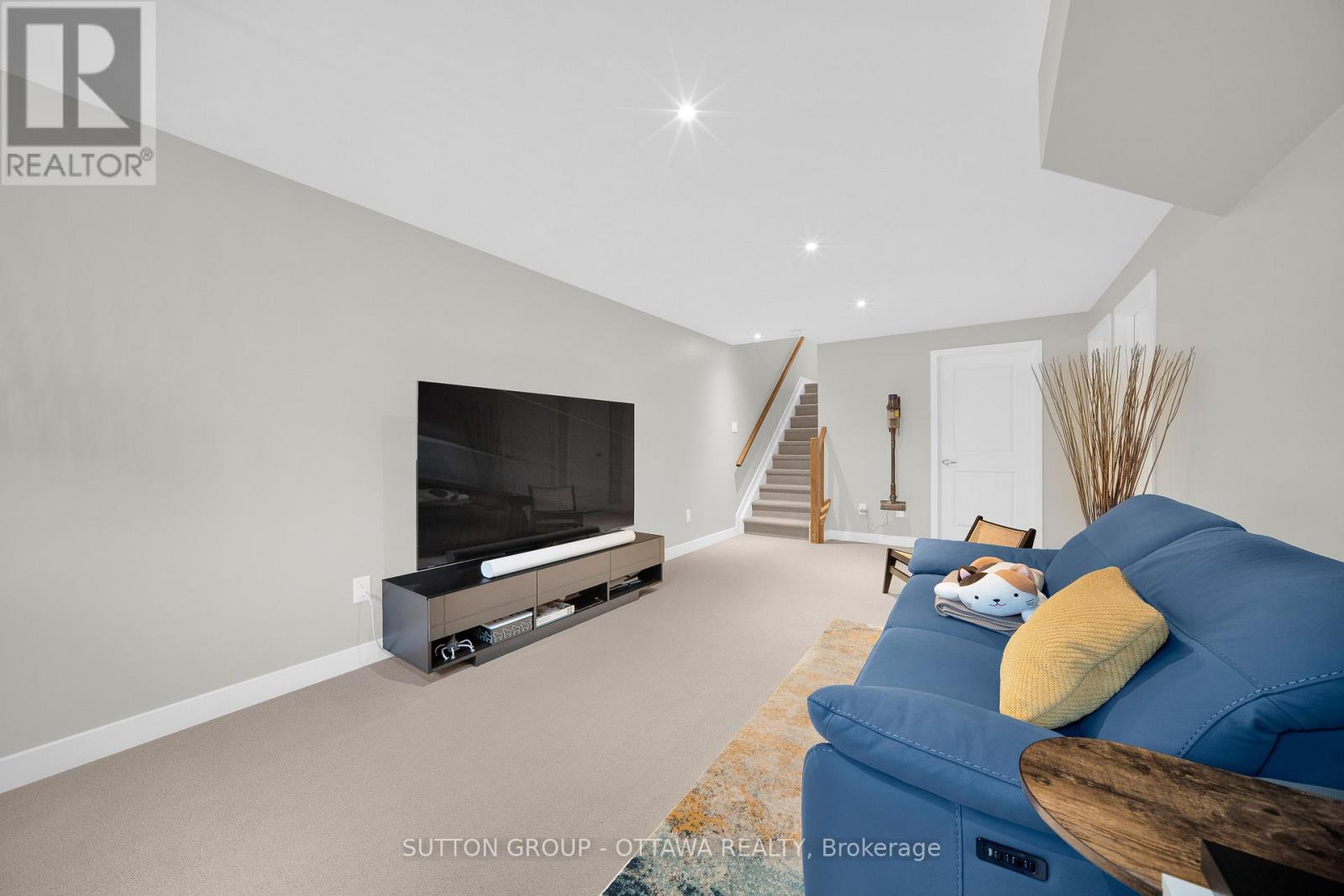 726 Octave Grove, Ottawa, Ontario  K1X 0C7 - Photo 37 - X12631966