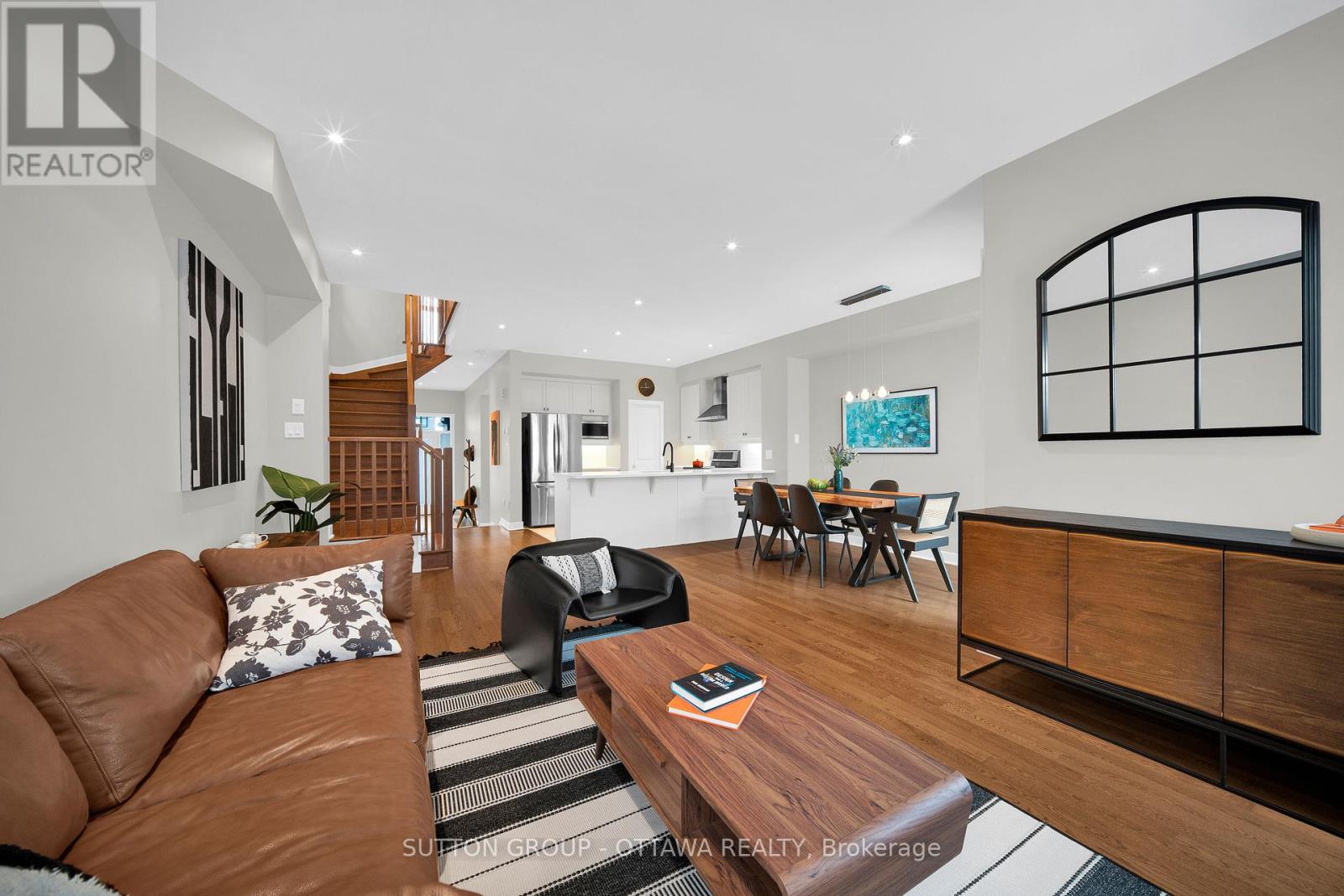 726 Octave Grove, Ottawa, Ontario  K1X 0C7 - Photo 7 - X12631966