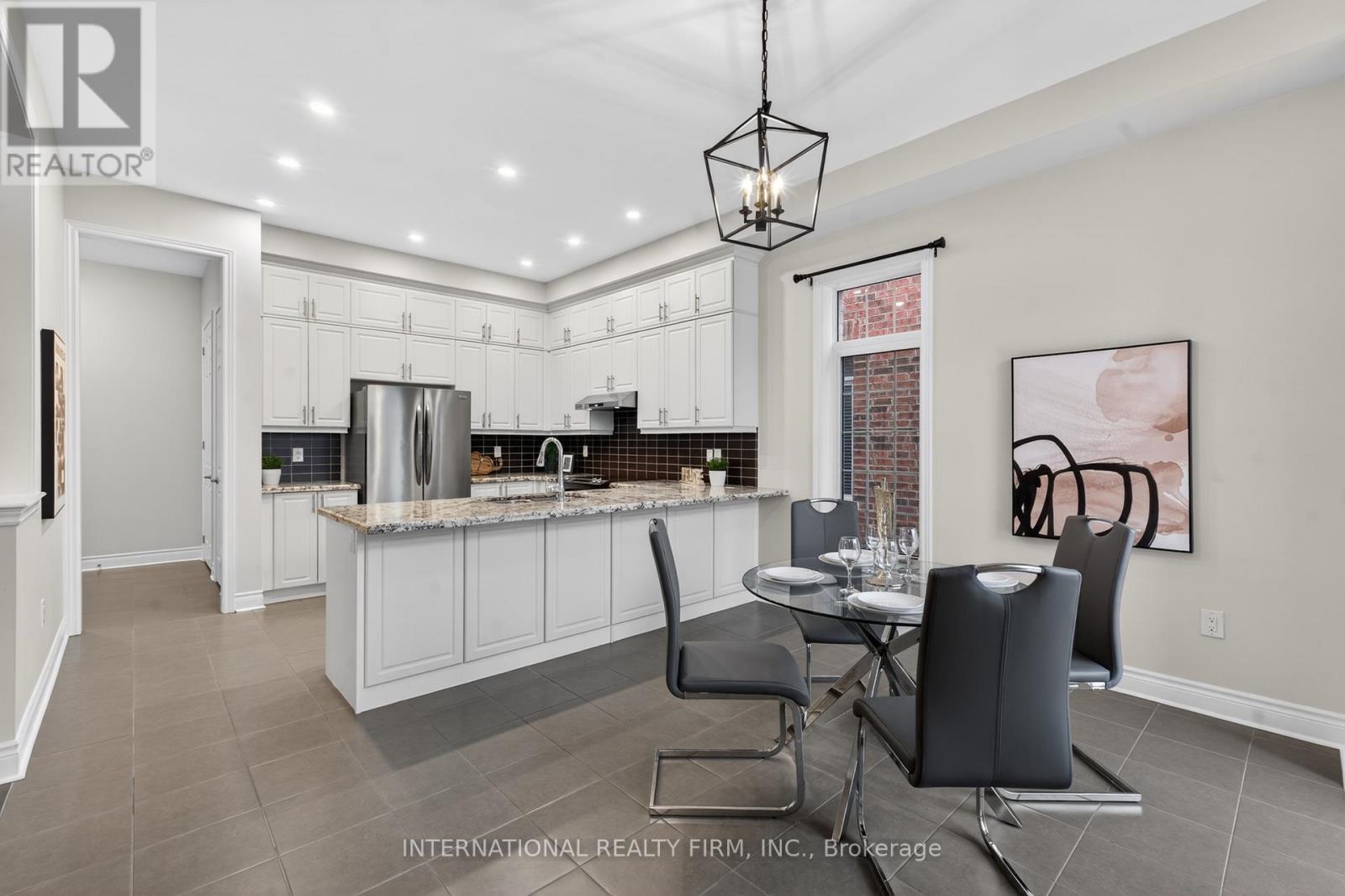 254 Niagara Trail, Halton Hills, Ontario  L7G 0M4 - Photo 11 - W12613838