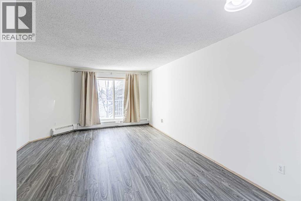 314, 21 Dover Point Se, Calgary, Alberta T2B 3K4 - Photo 11 - A2274689