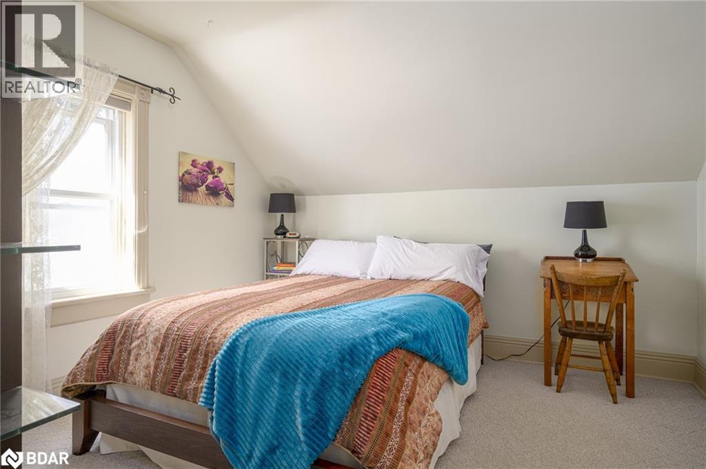 17 Frances Street N, Barrie, Ontario L4N 1Z3 - Photo 14 - 40779802