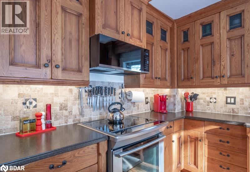 17 Frances Street N, Barrie, Ontario L4N 1Z3 - Photo 8 - 40779802