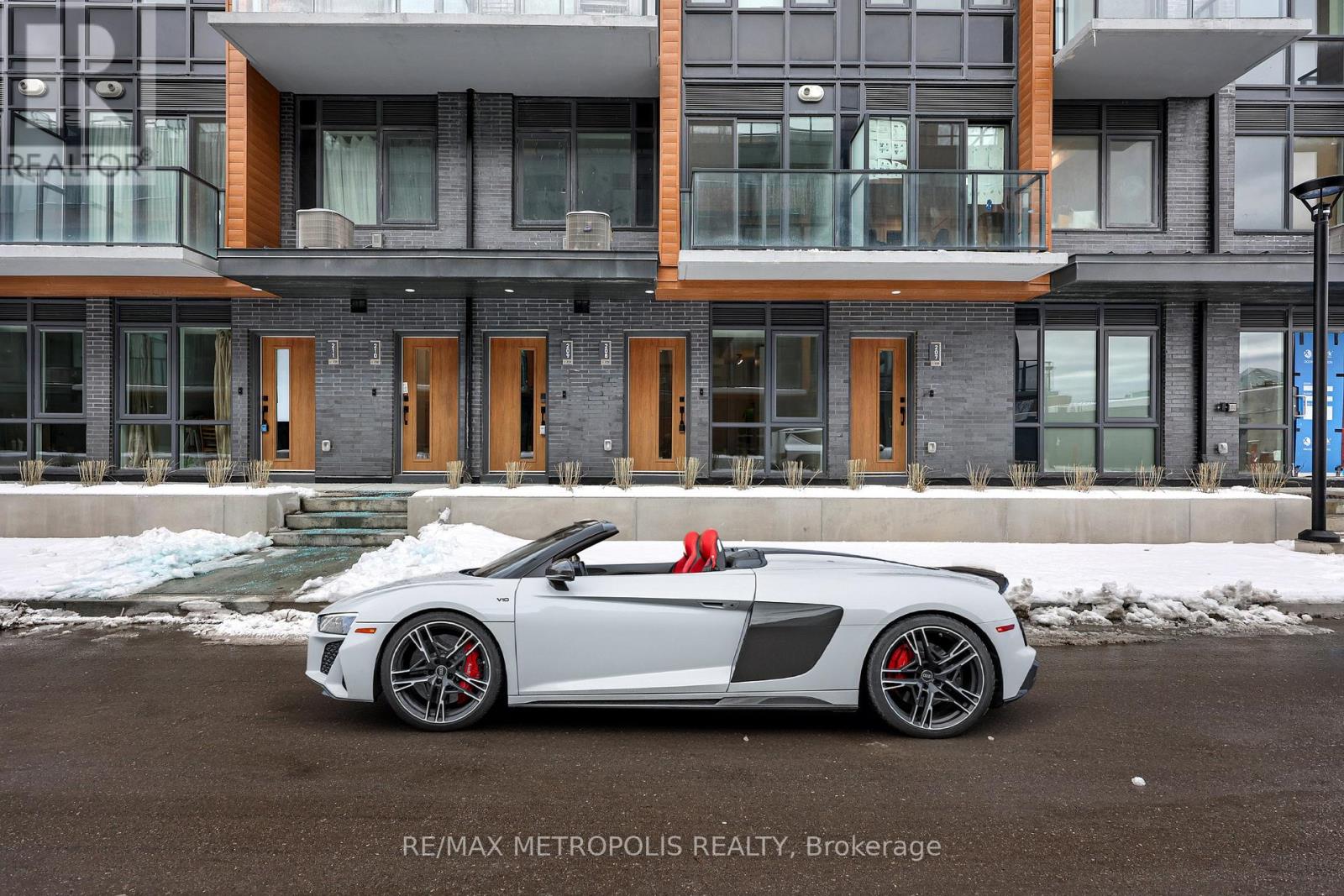 208 - 65 CURLEW DRIVE, Toronto, Ontario