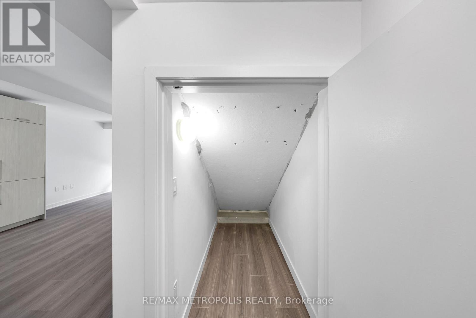 208 - 65 Curlew Drive, Toronto, Ontario  M3A 2P8 - Photo 19 - C12631980